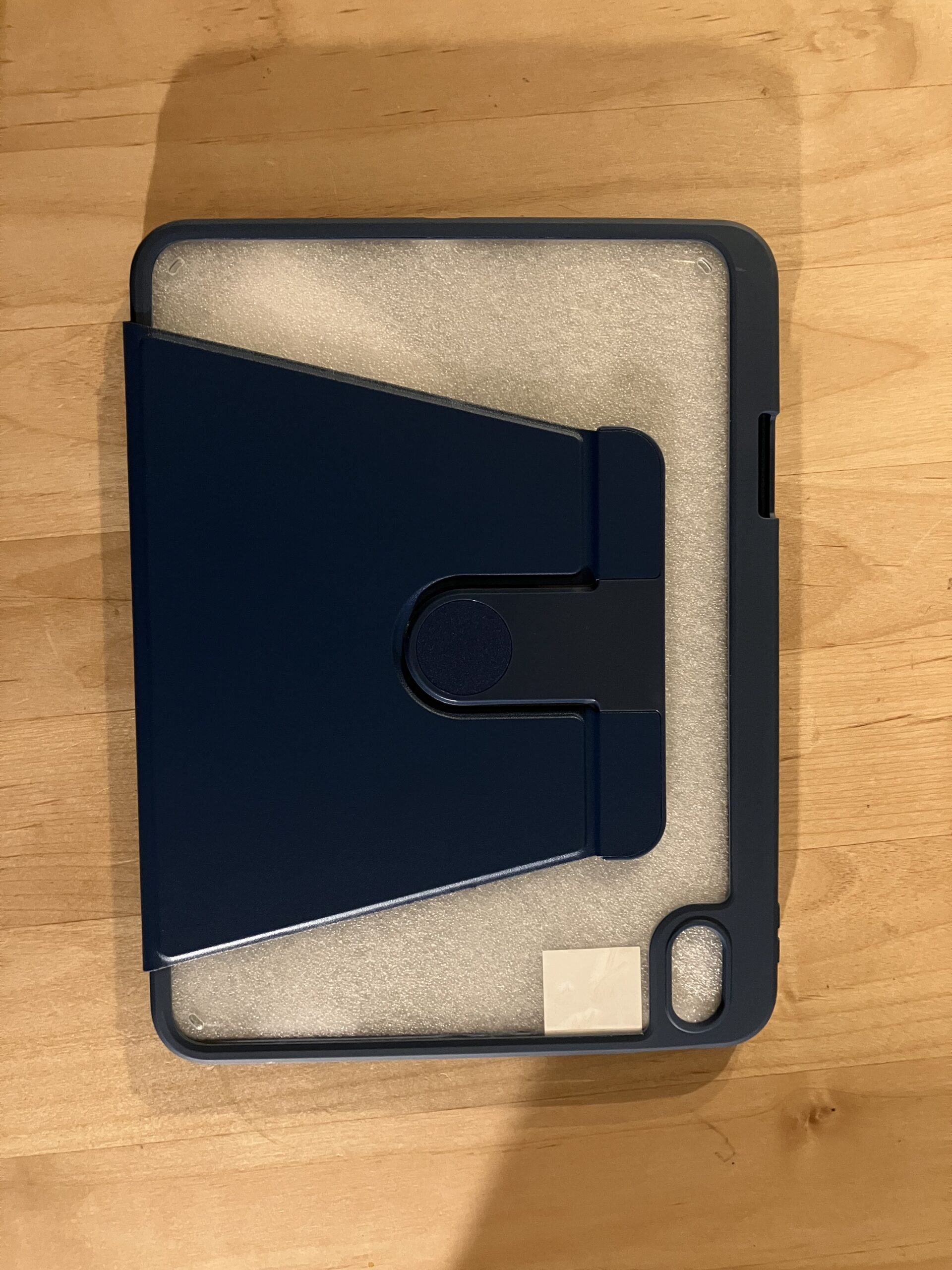 JETechケース 背面スタンド部分