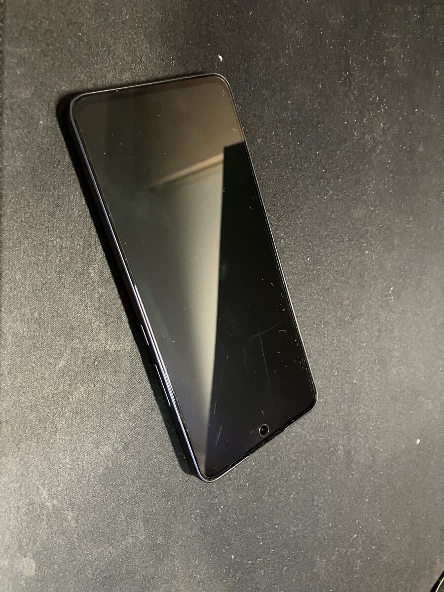 OPPO Reno13 A 本体正面